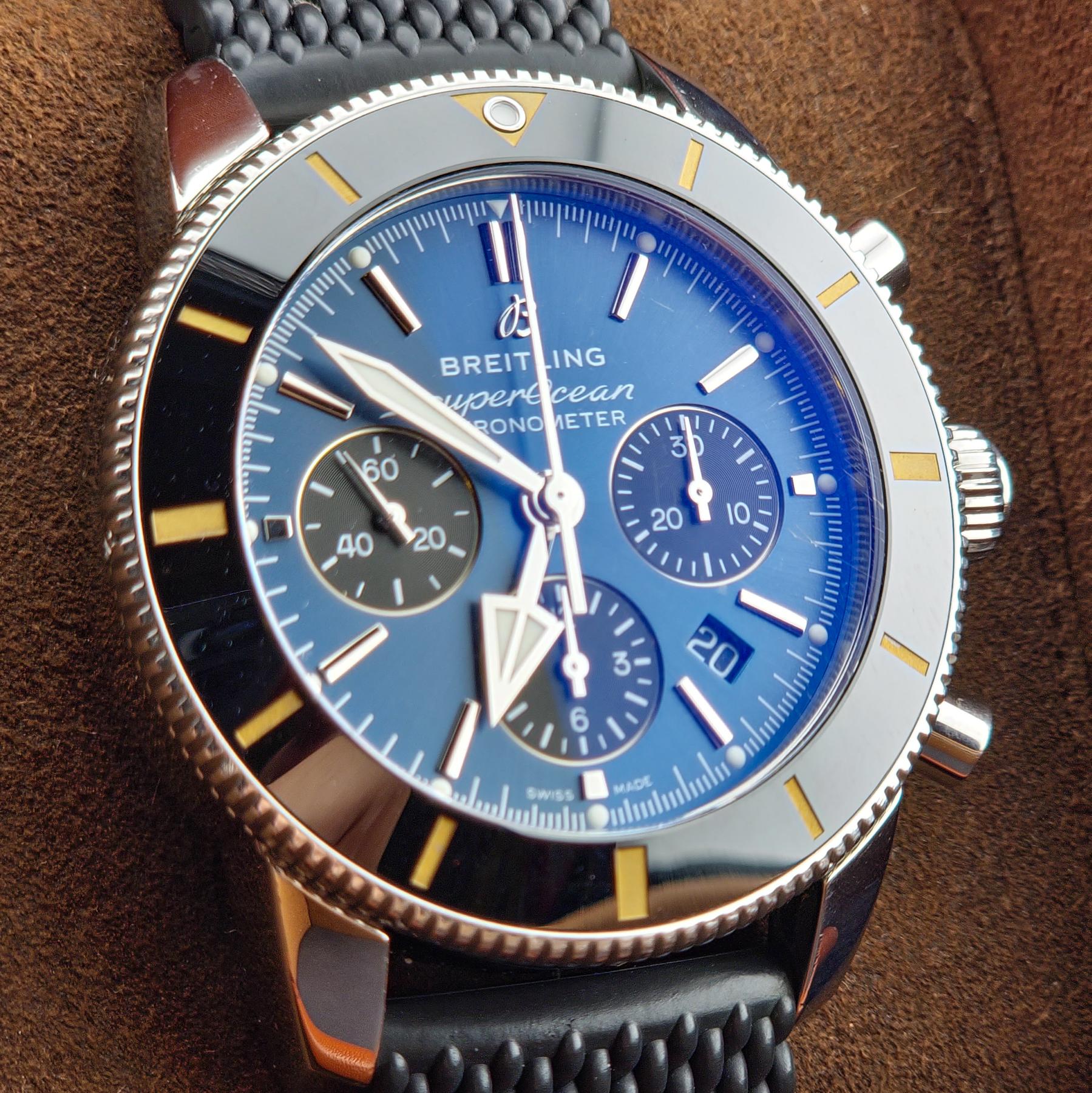 Breitling Superocean Heritage II Chronograph B01