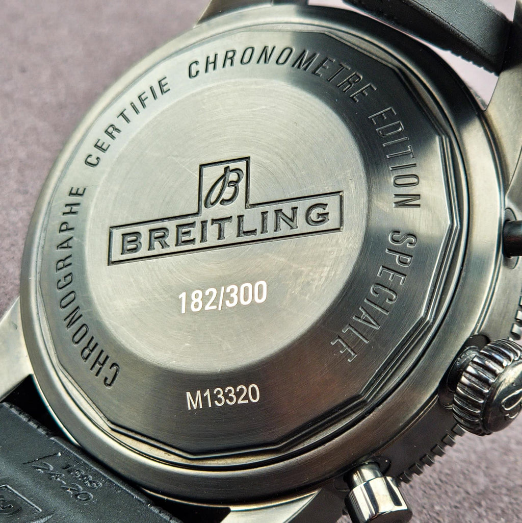 Breitling Superocean M13320 (2016)
