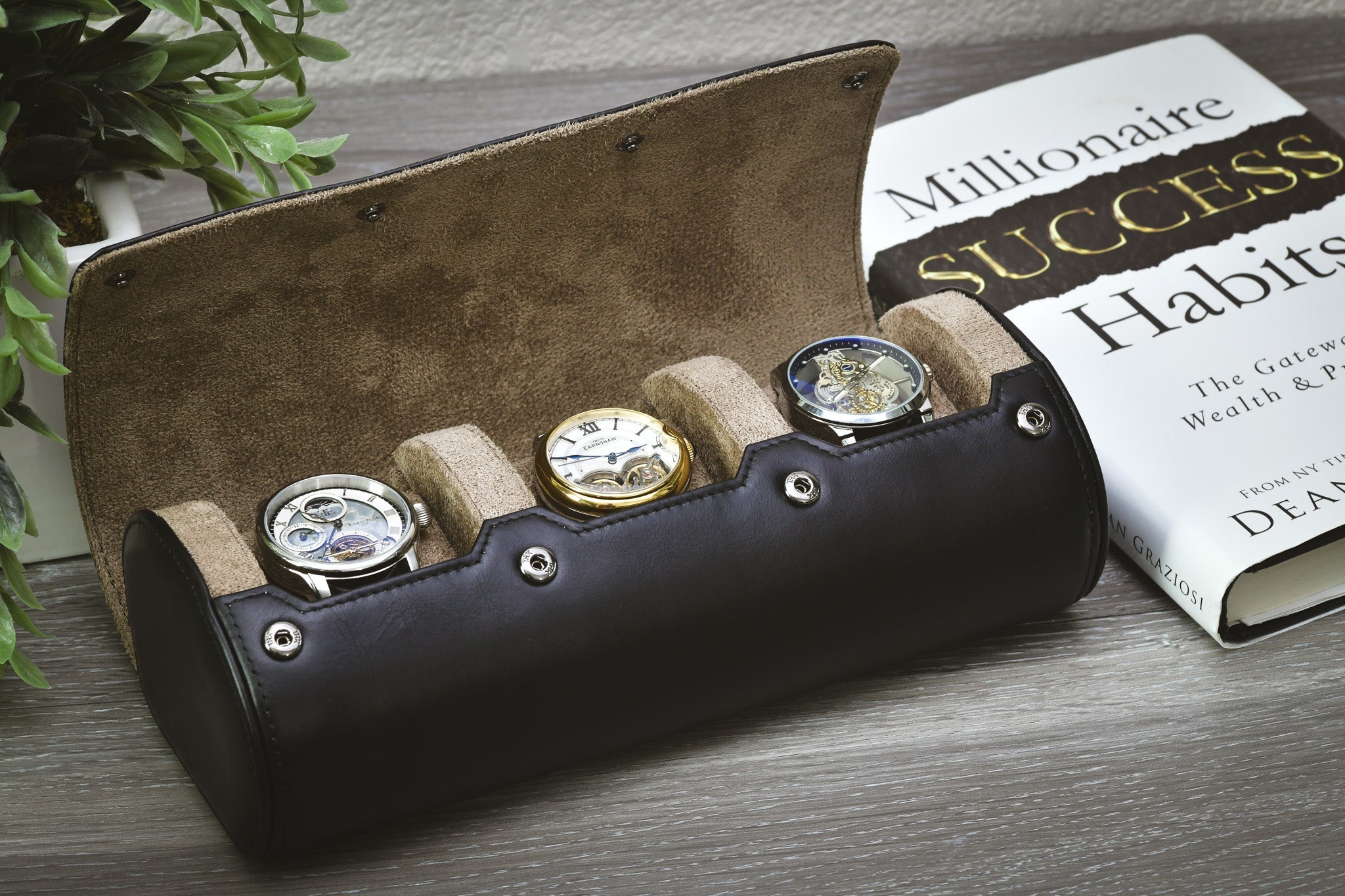 Sable Black Full-grain Cow Leather Watch Roll Case - 3 Watches