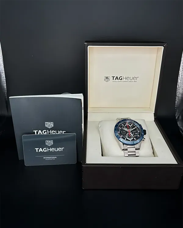 Tag Heuer Carrera Calibre Heuer 01